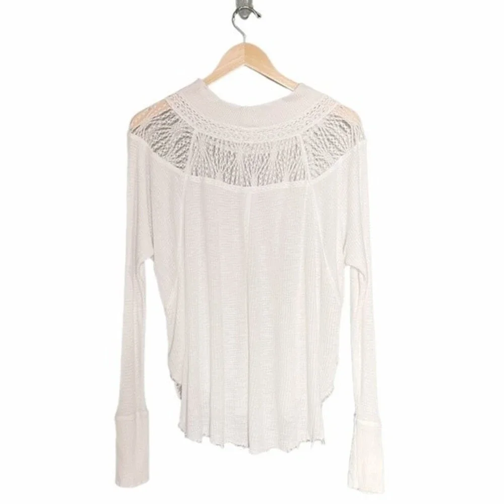 Free People Spring Valley Thermal Tee Lace Inset Oversized Raw Hem Size Small
